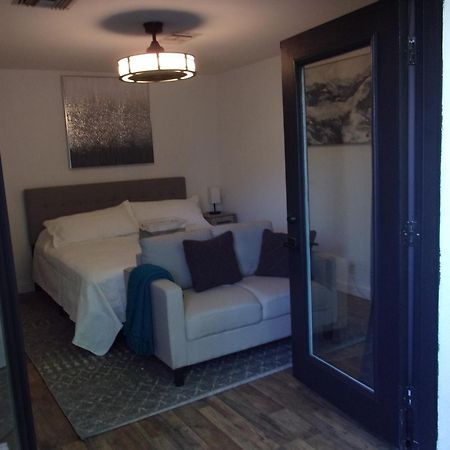 Updated Dwntwn 2Bd Twnhse W/Hot Tub& Private Patio Παλμ Σπρινγκς Εξωτερικό φωτογραφία